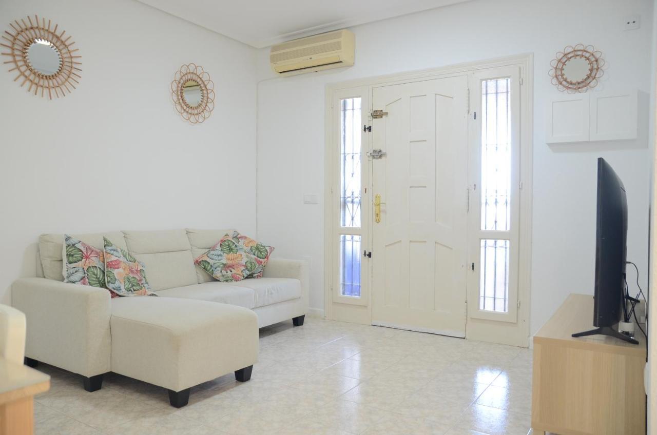Apartamento 700 Metros De La Playa Playa Flamenca Exterior foto